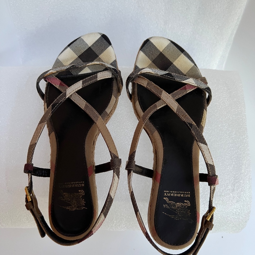Burberry Nova Check Canvas Espadrille Sandals Criss Cross Strap Flat Sz 6 - Picture 9 of 15